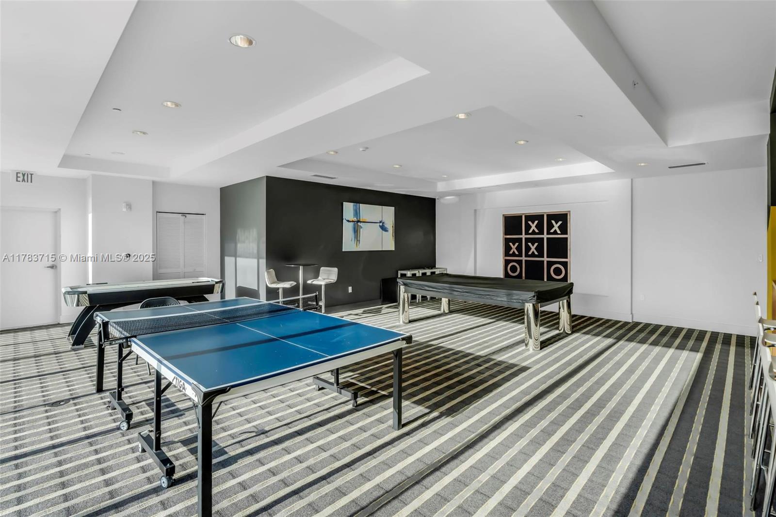 600 NE 27th St # 1901