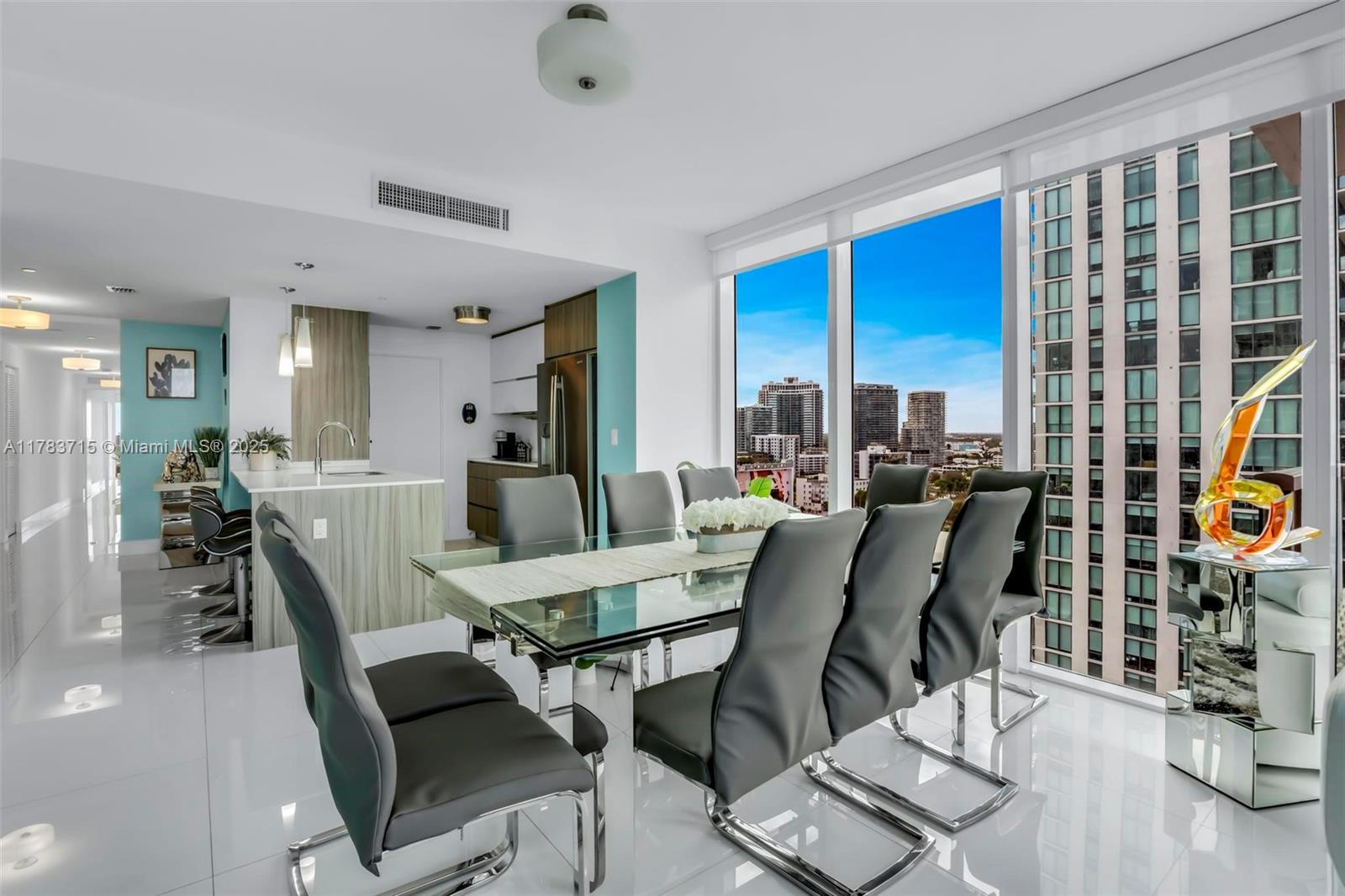 600 NE 27th St # 1901