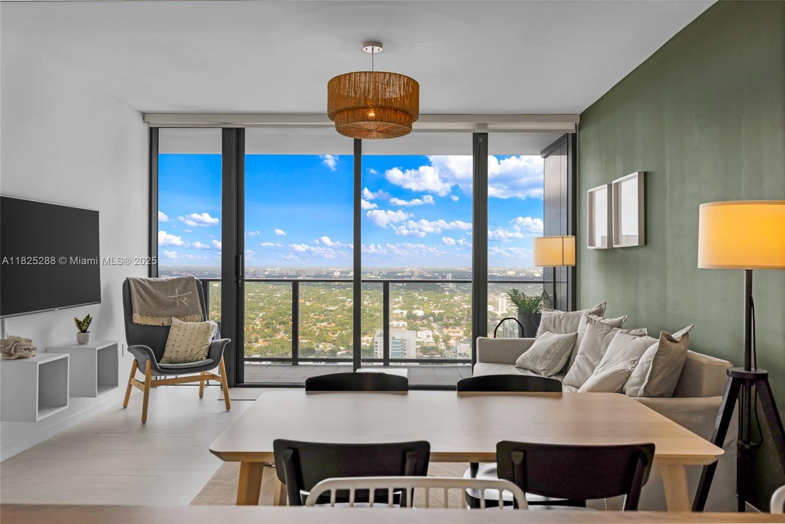 1000 Brickell Plaza # 4704
