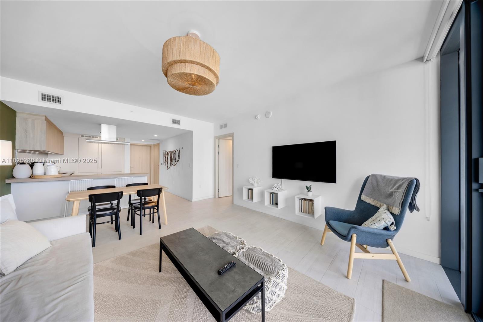 1000 Brickell Plaza # 4704