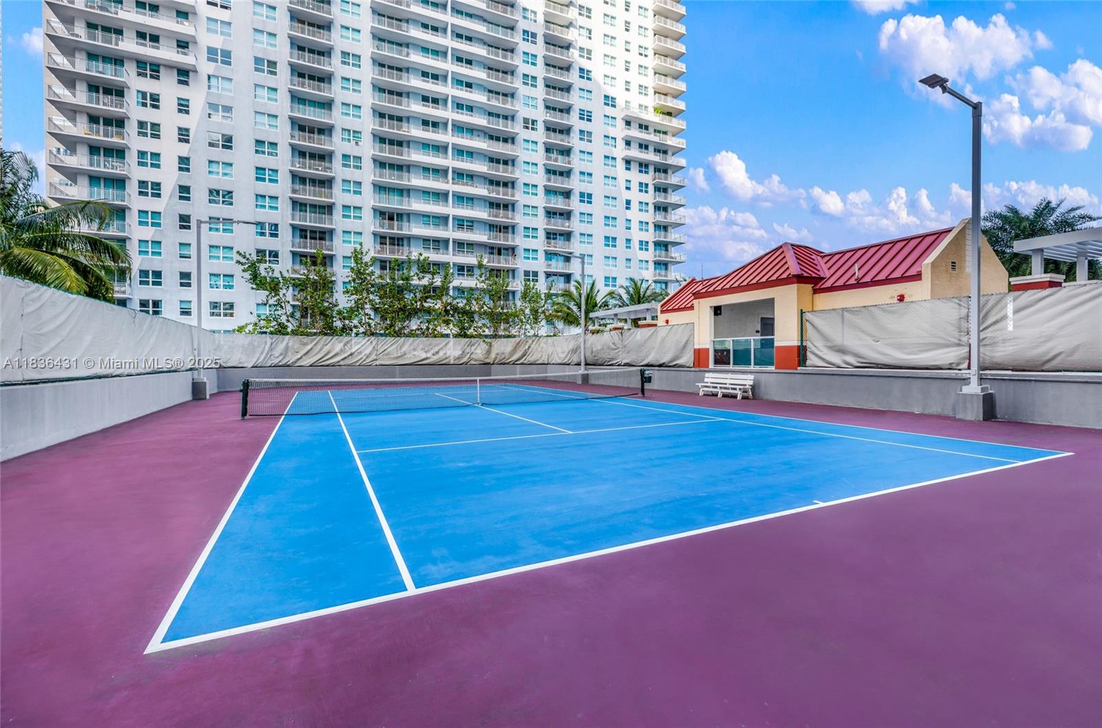 1155 BRICKELL BAY DR # 3002
