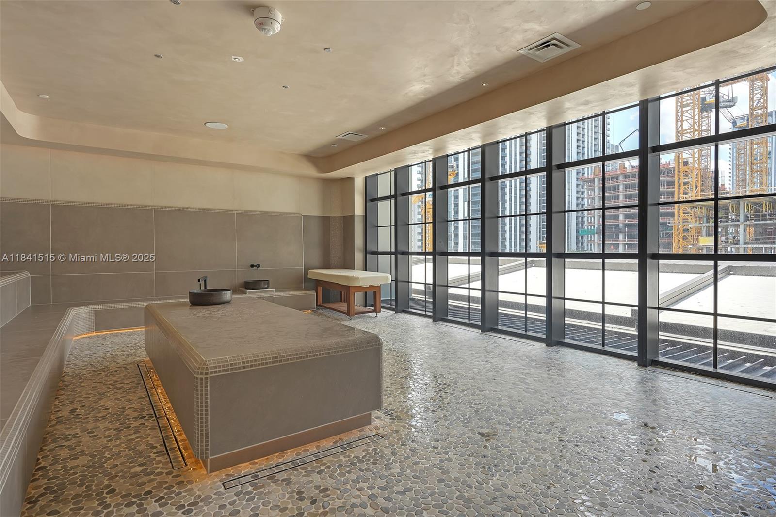 601 NE 1st Ave # 2405