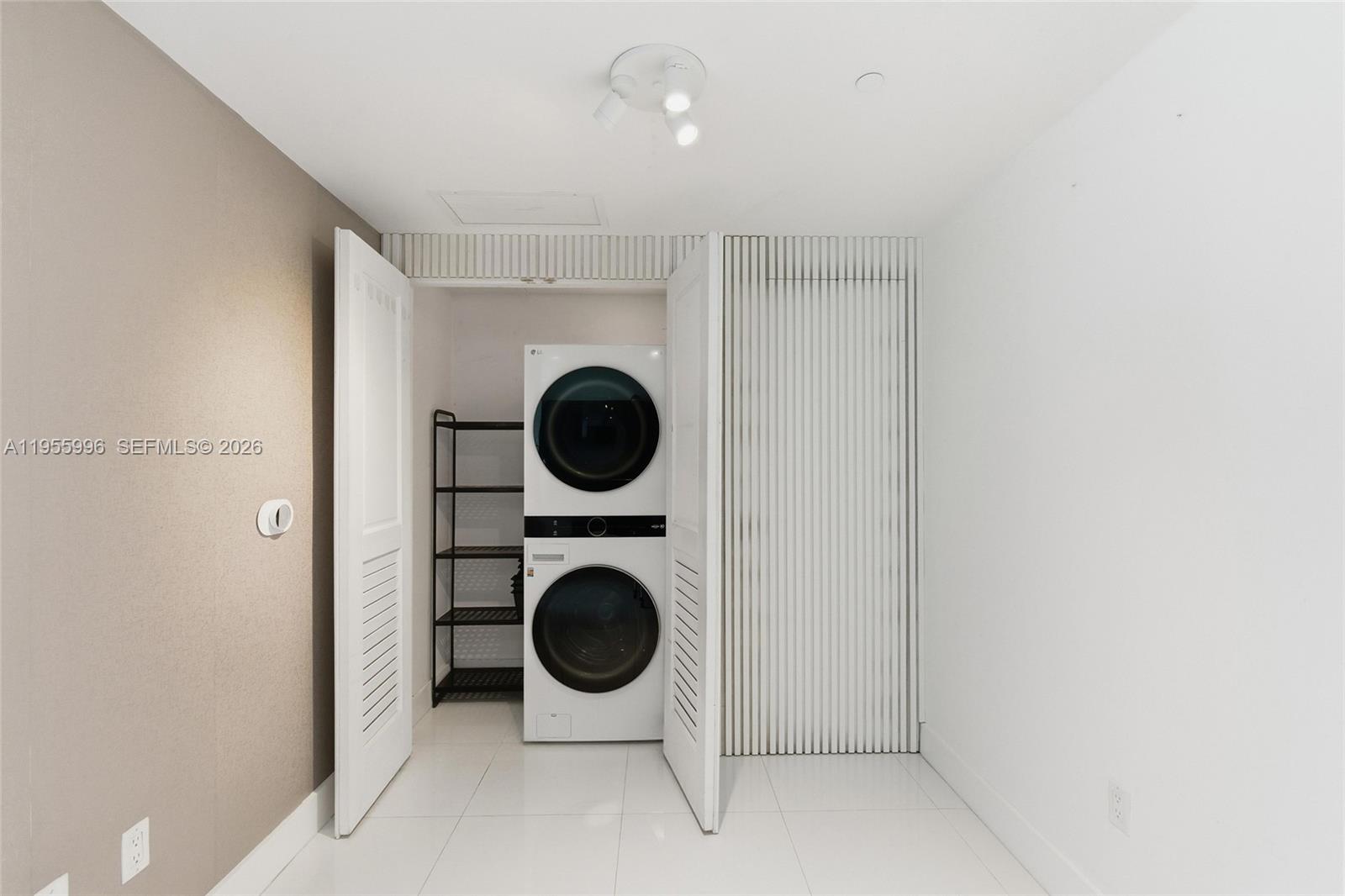 1080 Brickell Ave # 3507