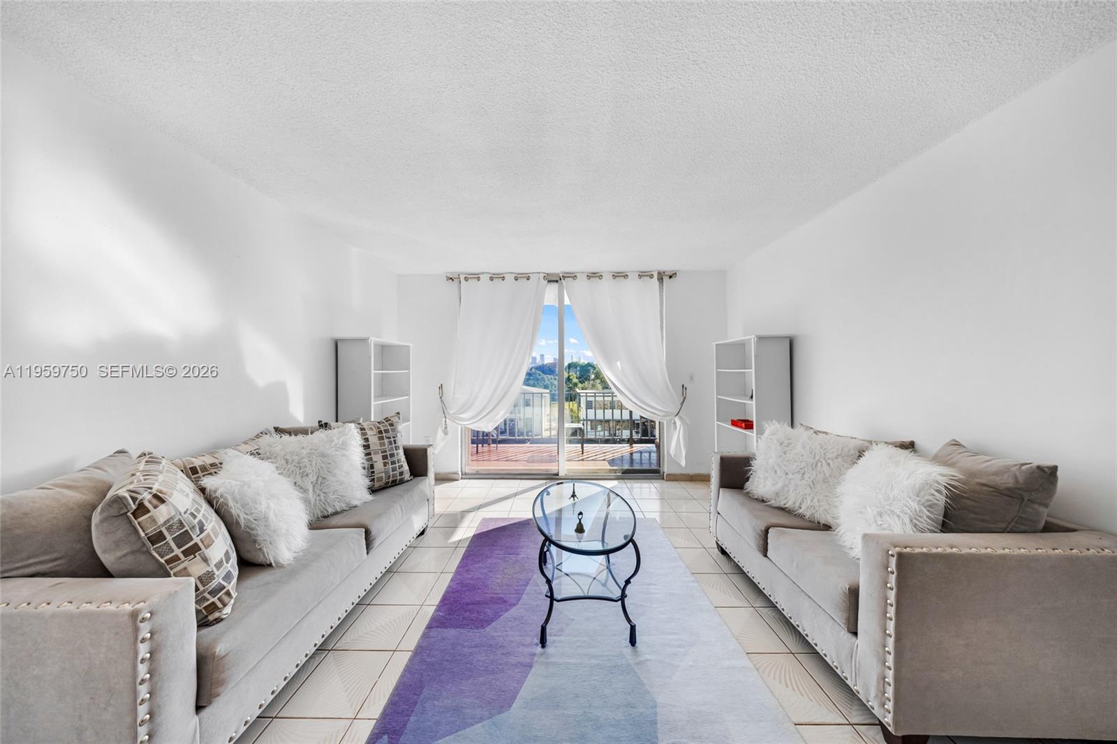 1400 SW 27th Ave # 403