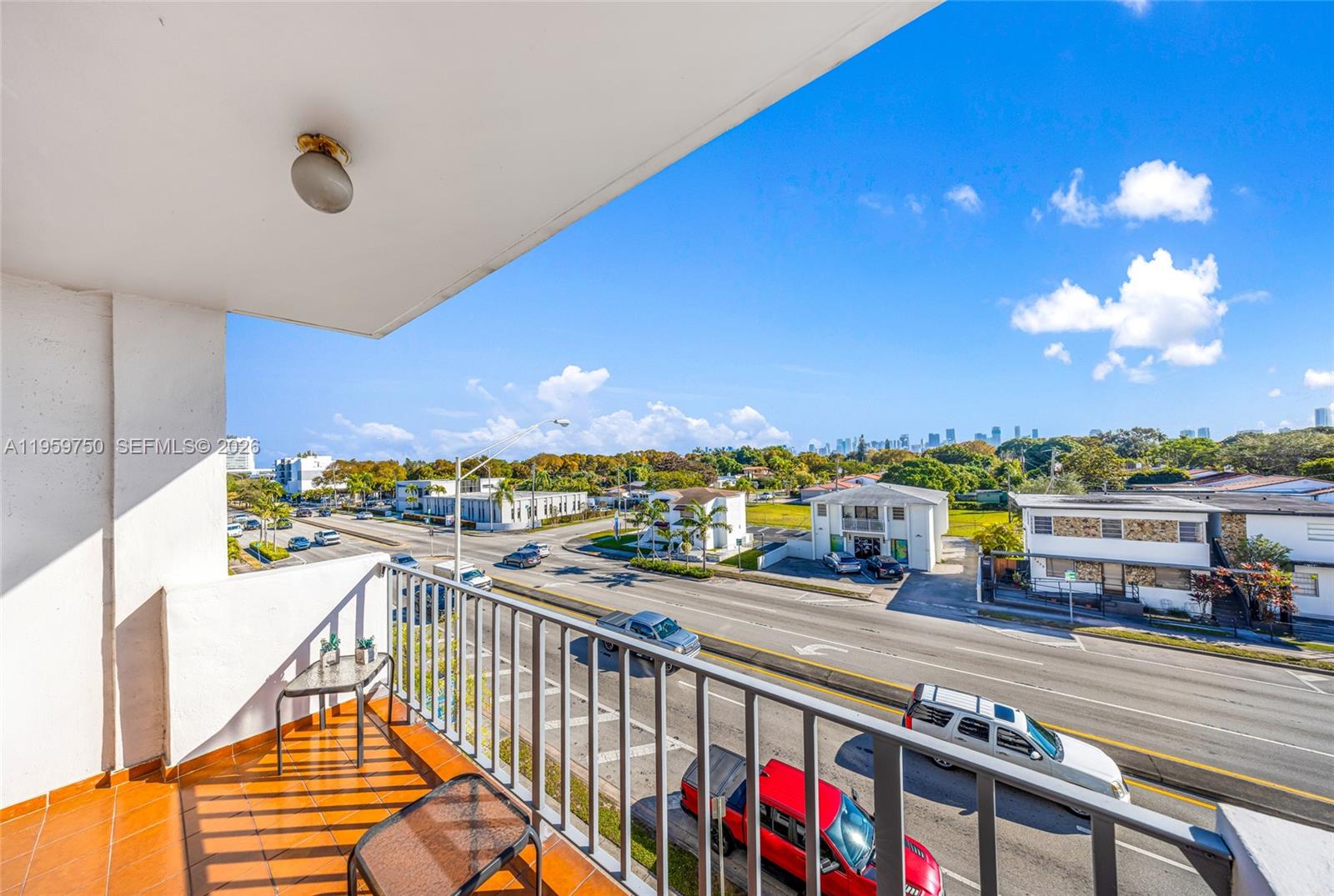 1400 SW 27th Ave # 403