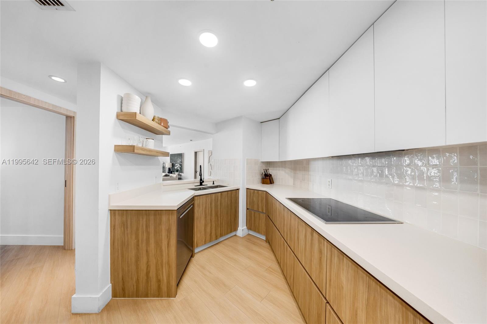 701 Brickell Key Blvd # 1112