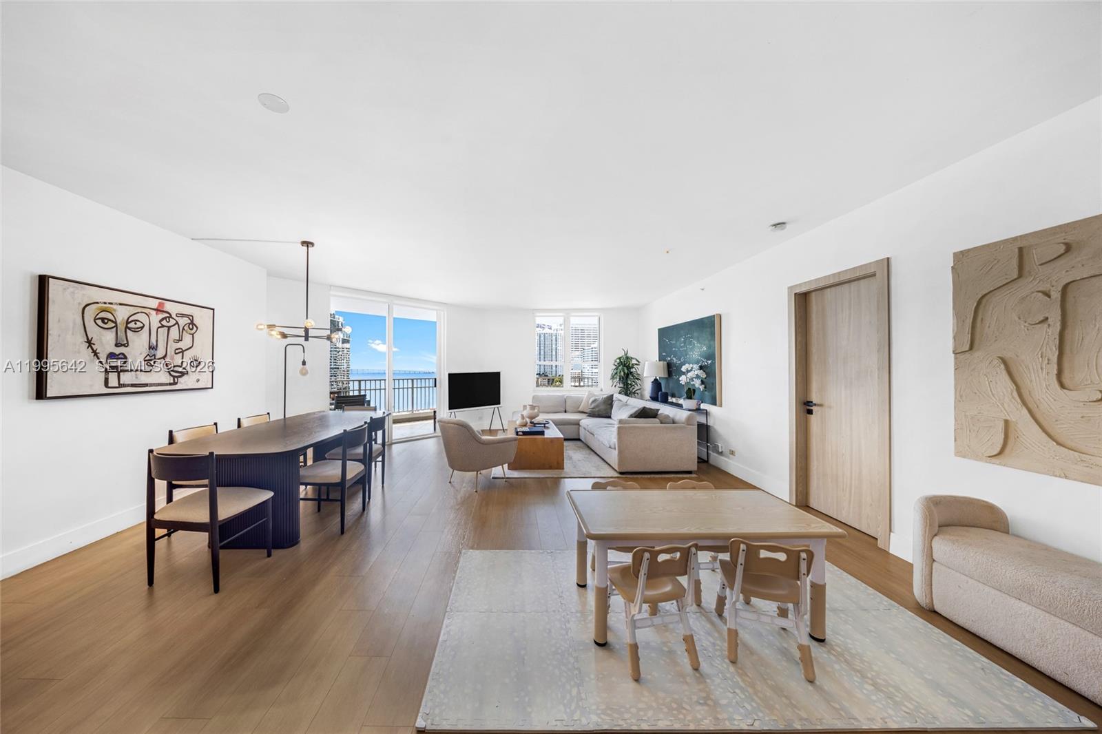 701 Brickell Key Blvd # 1112