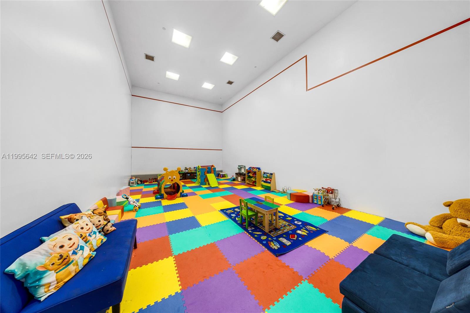 701 Brickell Key Blvd # 1112