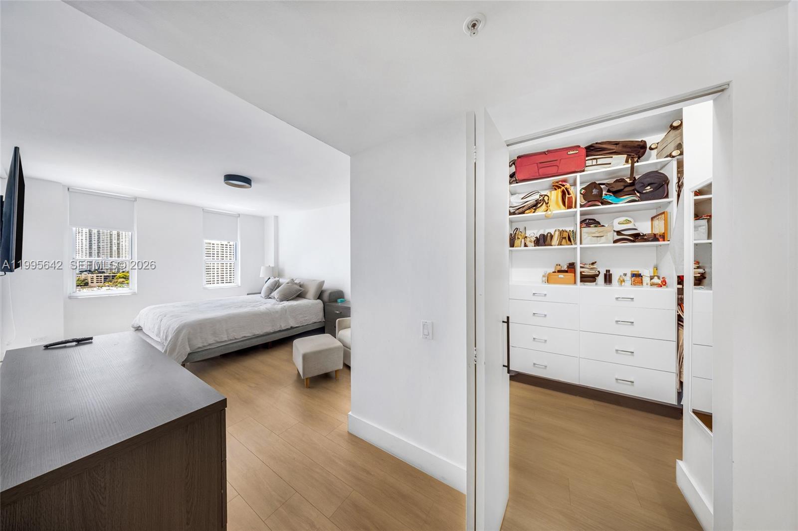 701 Brickell Key Blvd # 1112