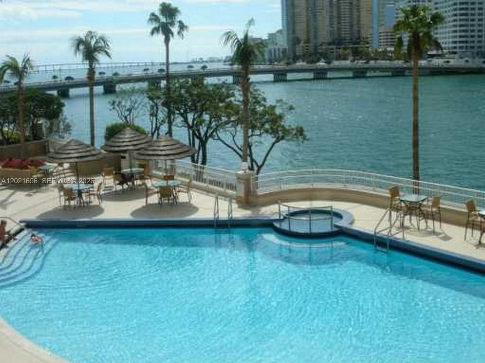 701 Brickell Key Blvd # 1411