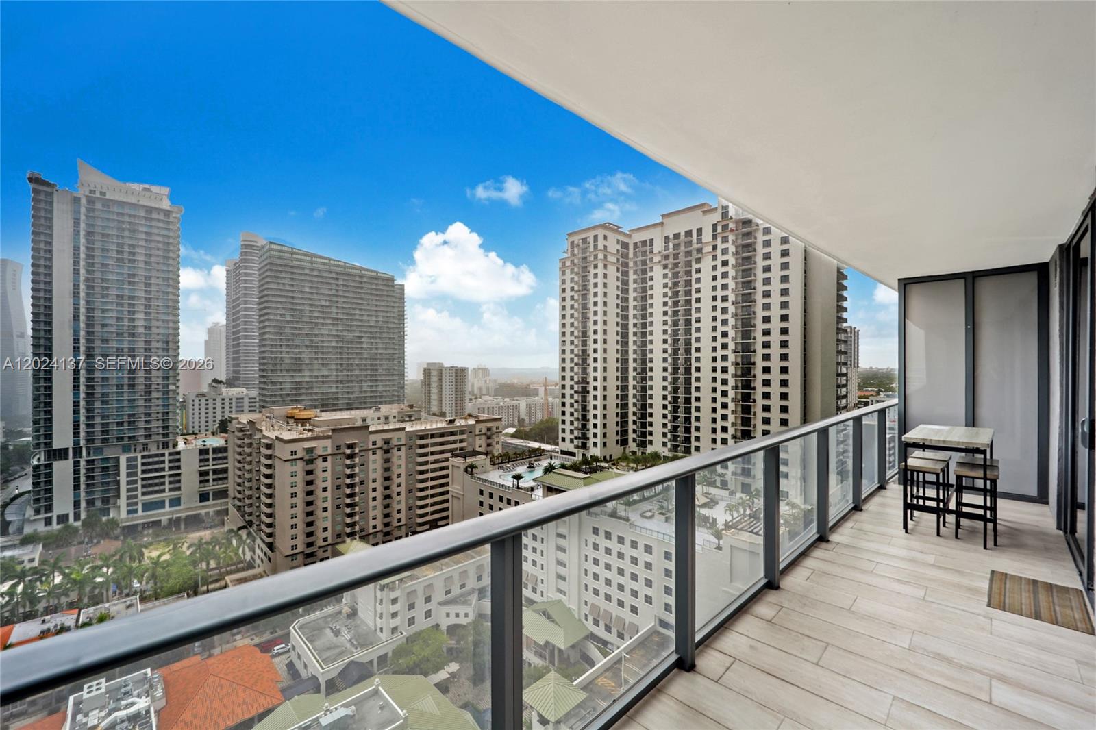 45 SW 9 ST # 1905