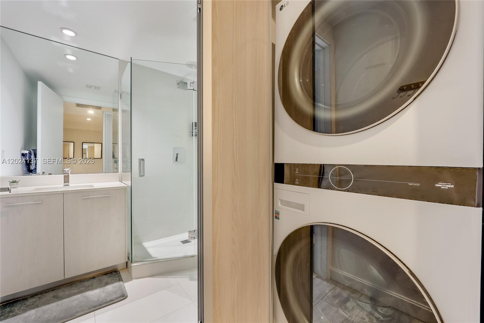 45 SW 9 ST # 1905
