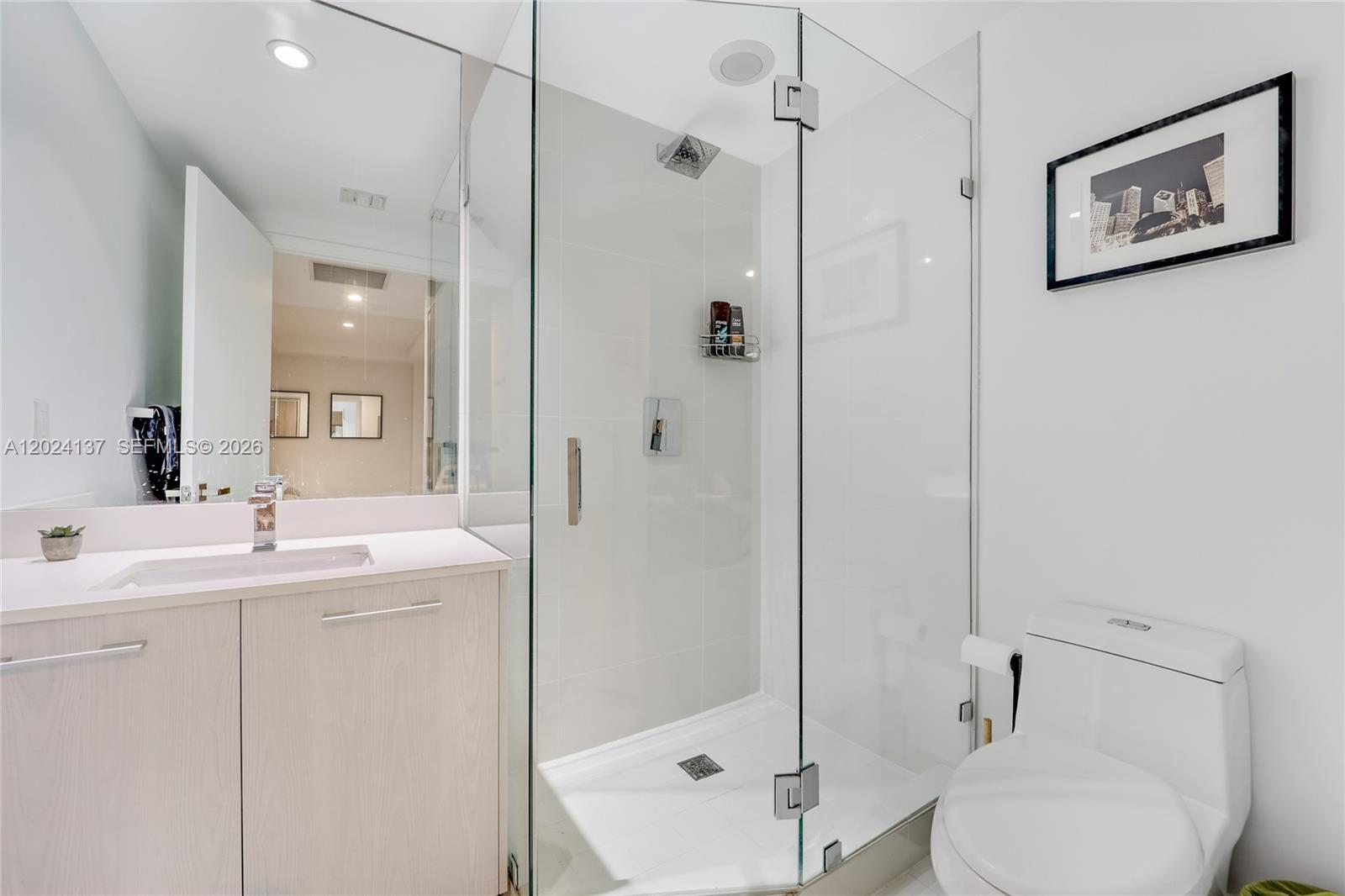 45 SW 9 ST # 1905