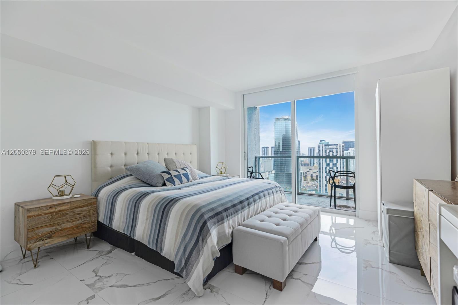 55 SE 6th ST # 3807