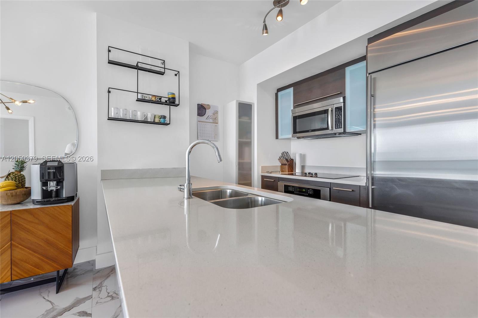 55 SE 6th ST # 3807