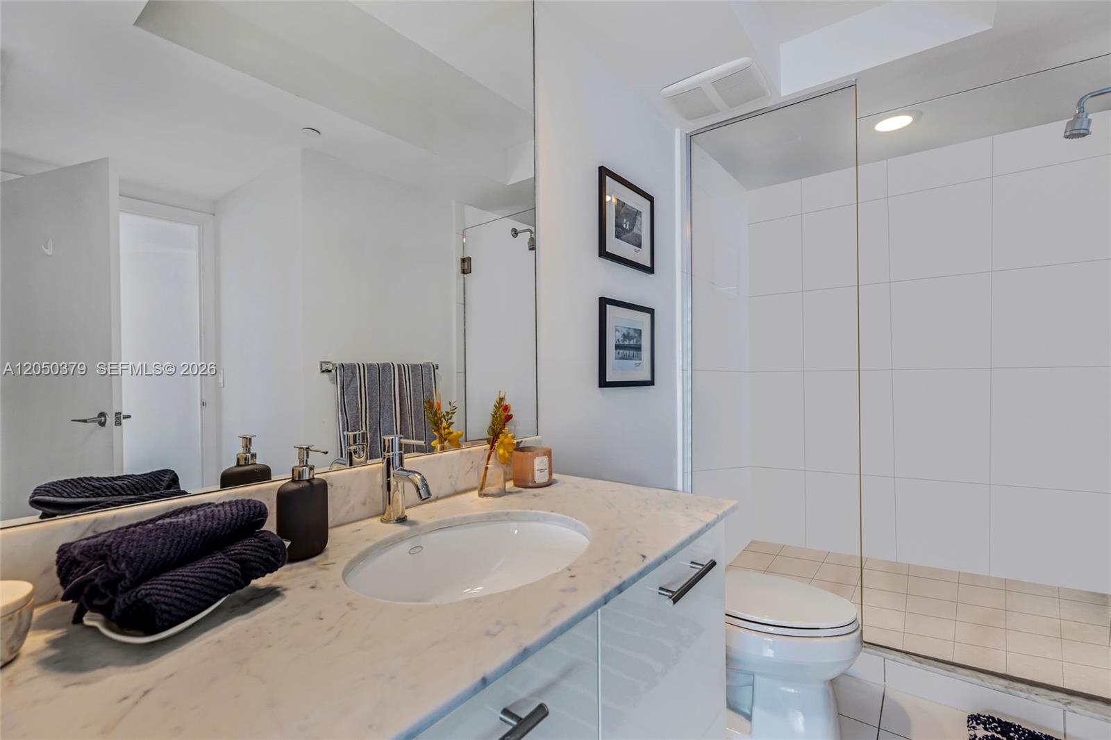 55 SE 6th ST # 3807