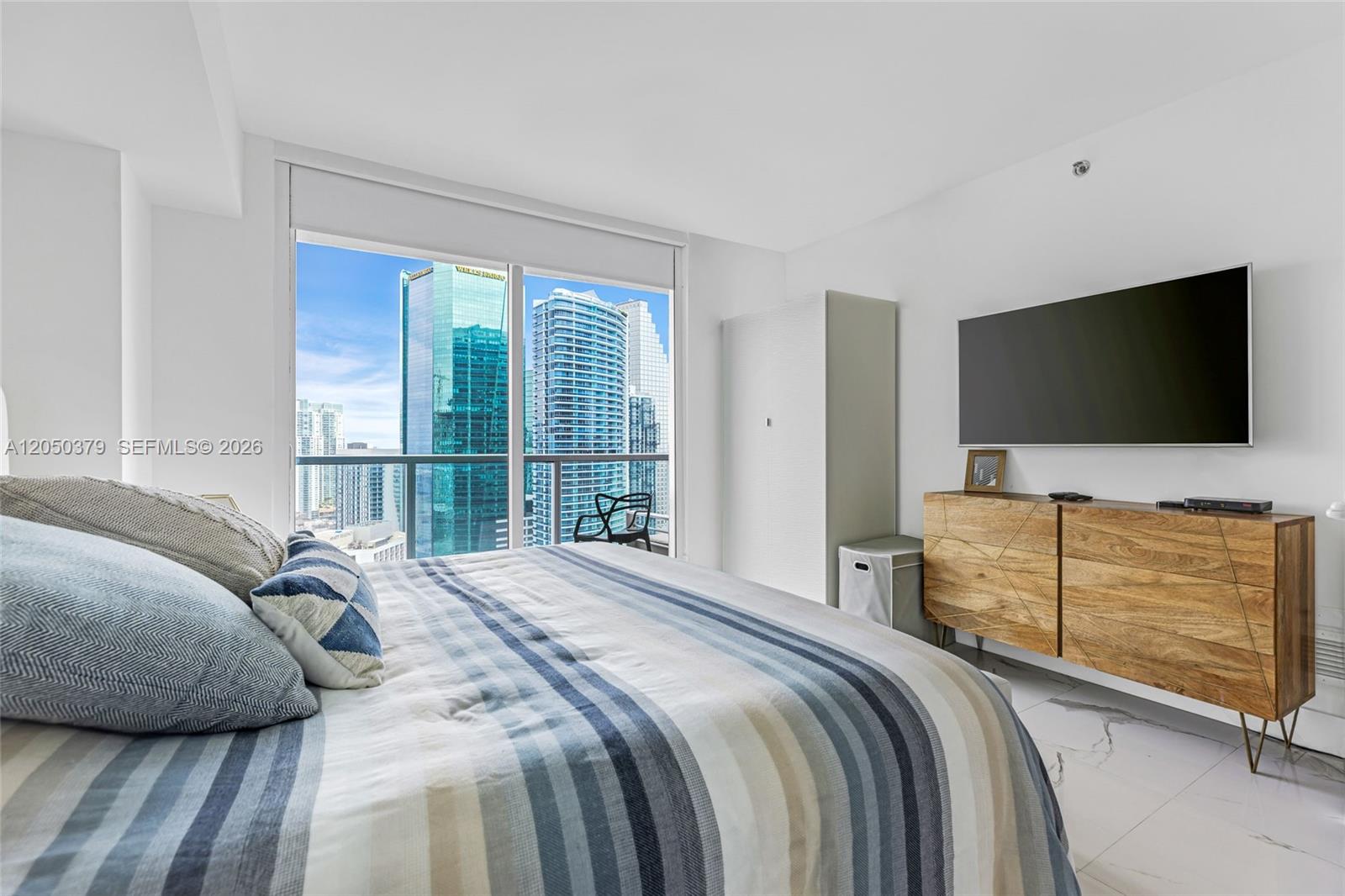 55 SE 6th ST # 3807