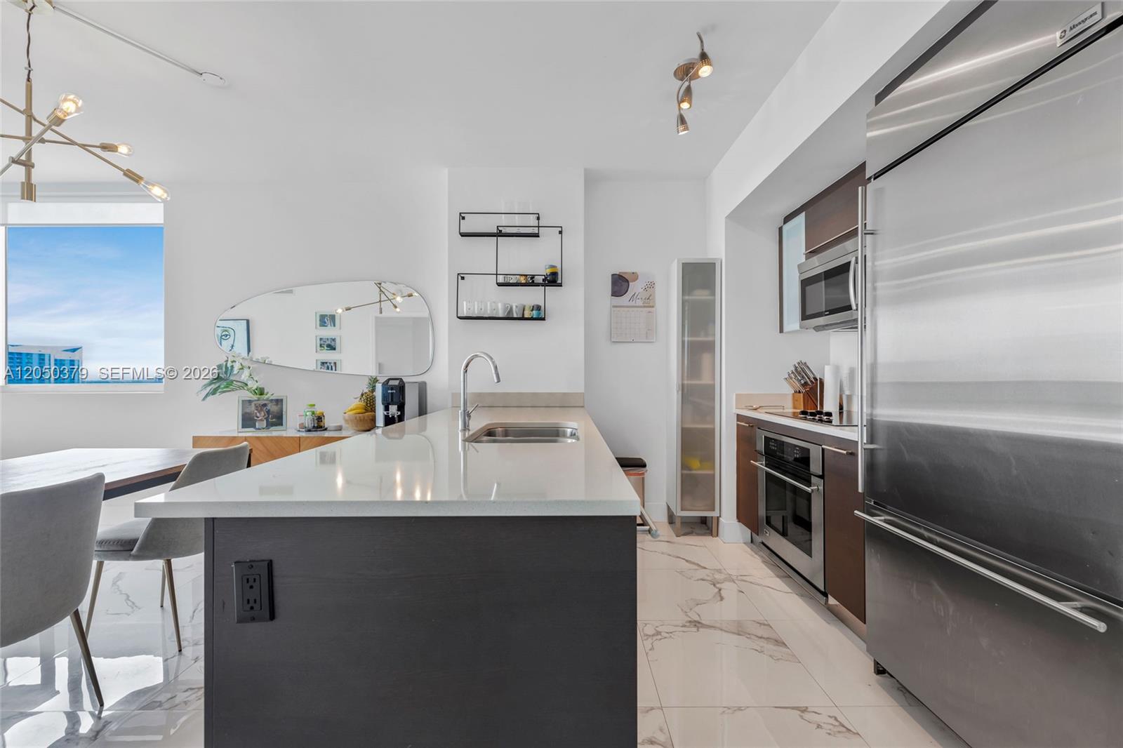 55 SE 6th ST # 3807