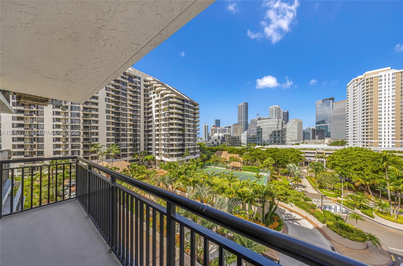 540 Brickell Key Dr # 809