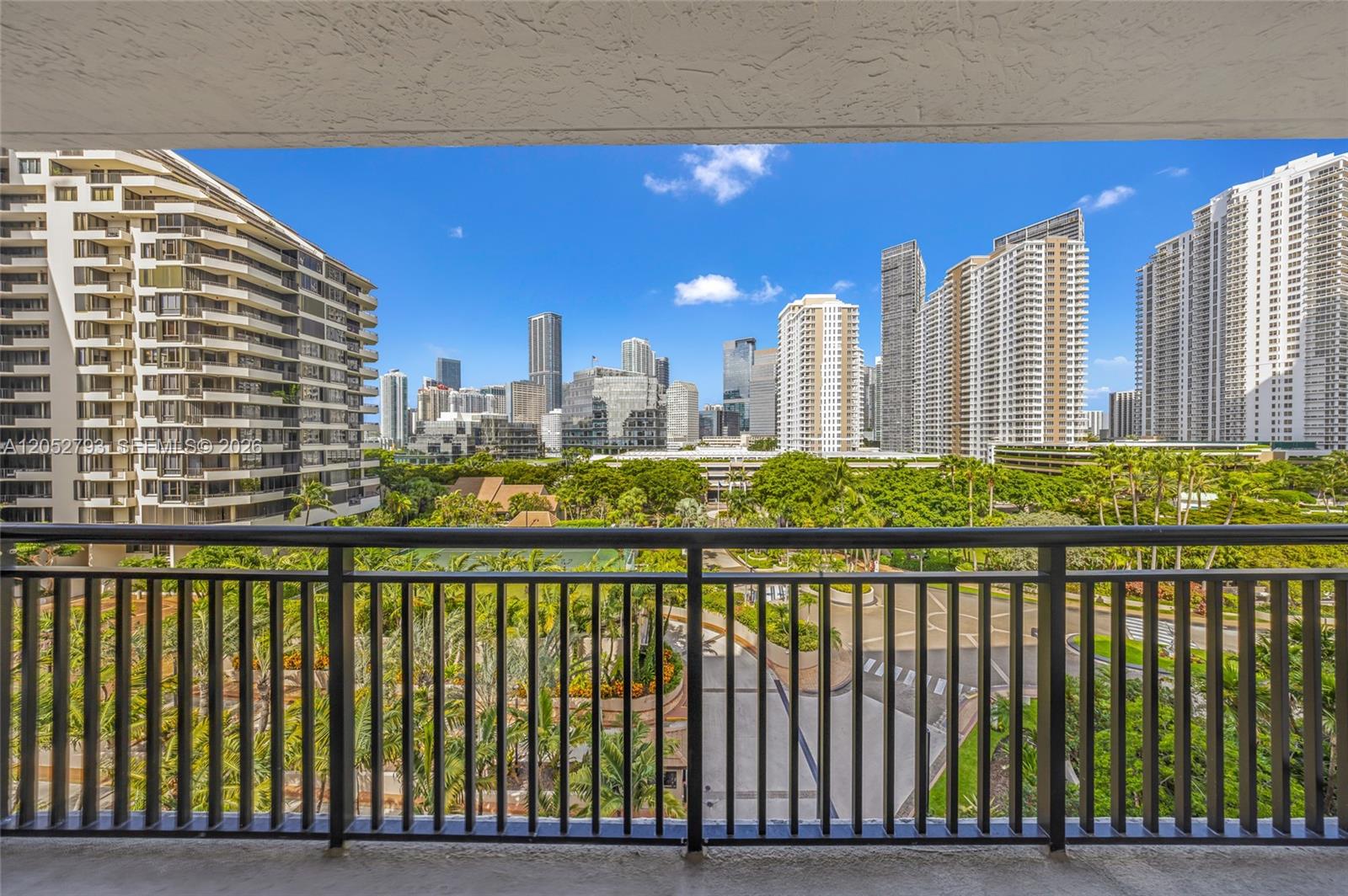 540 Brickell Key Dr # 809