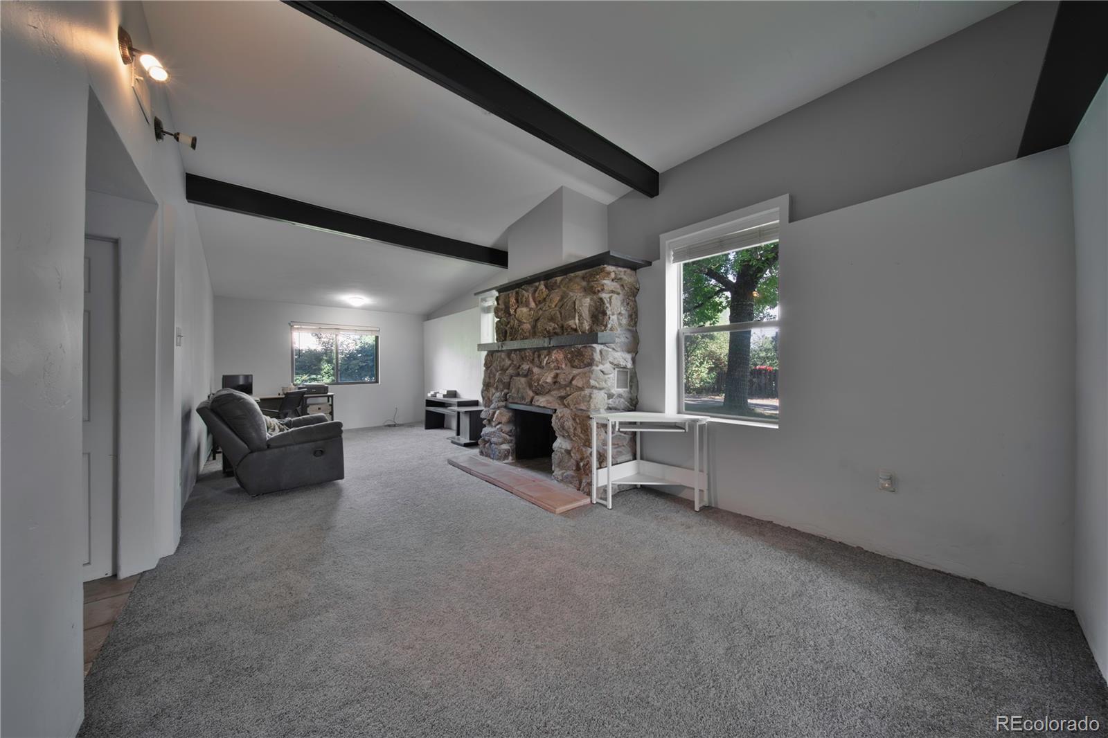 185 S Hoyt Street