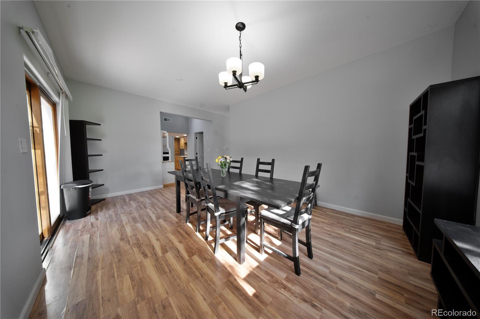 185 S Hoyt Street