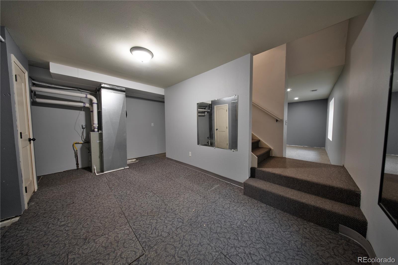 185 S Hoyt Street