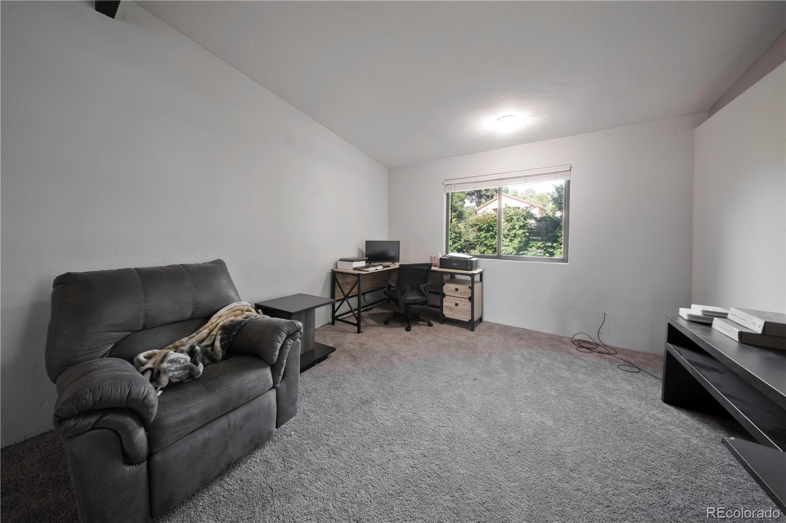 185 S Hoyt Street