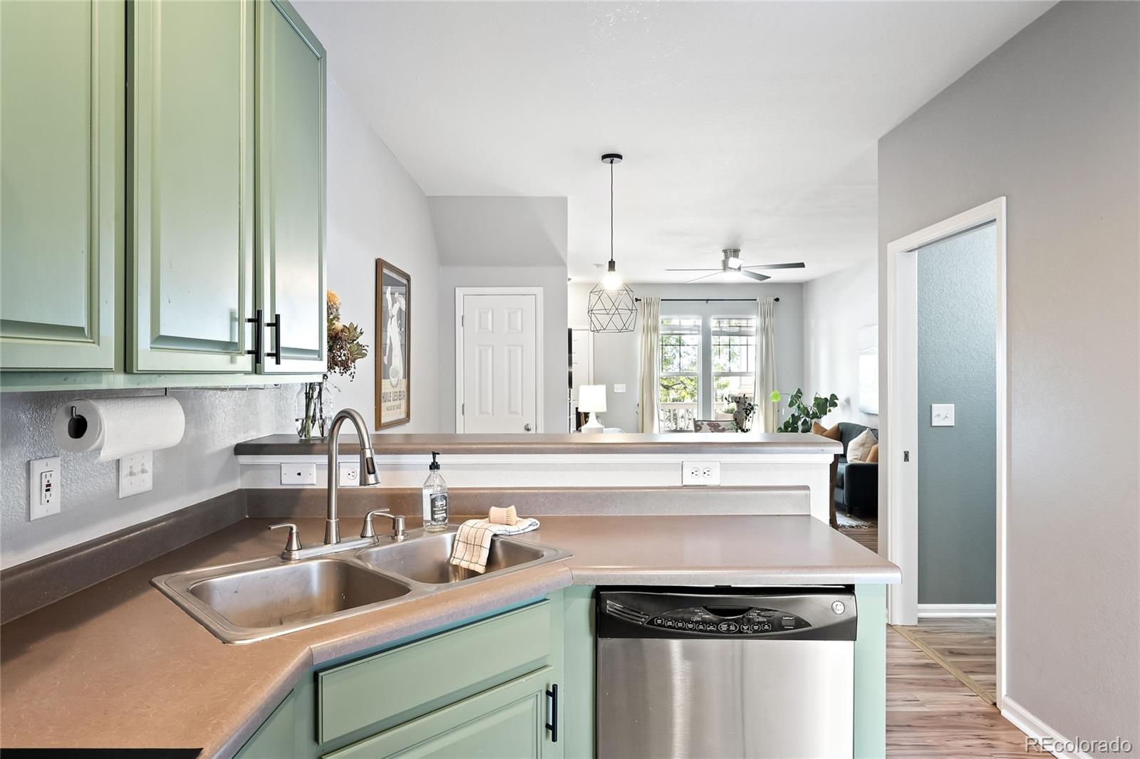 15612 E 96th Way Unit: 8F
