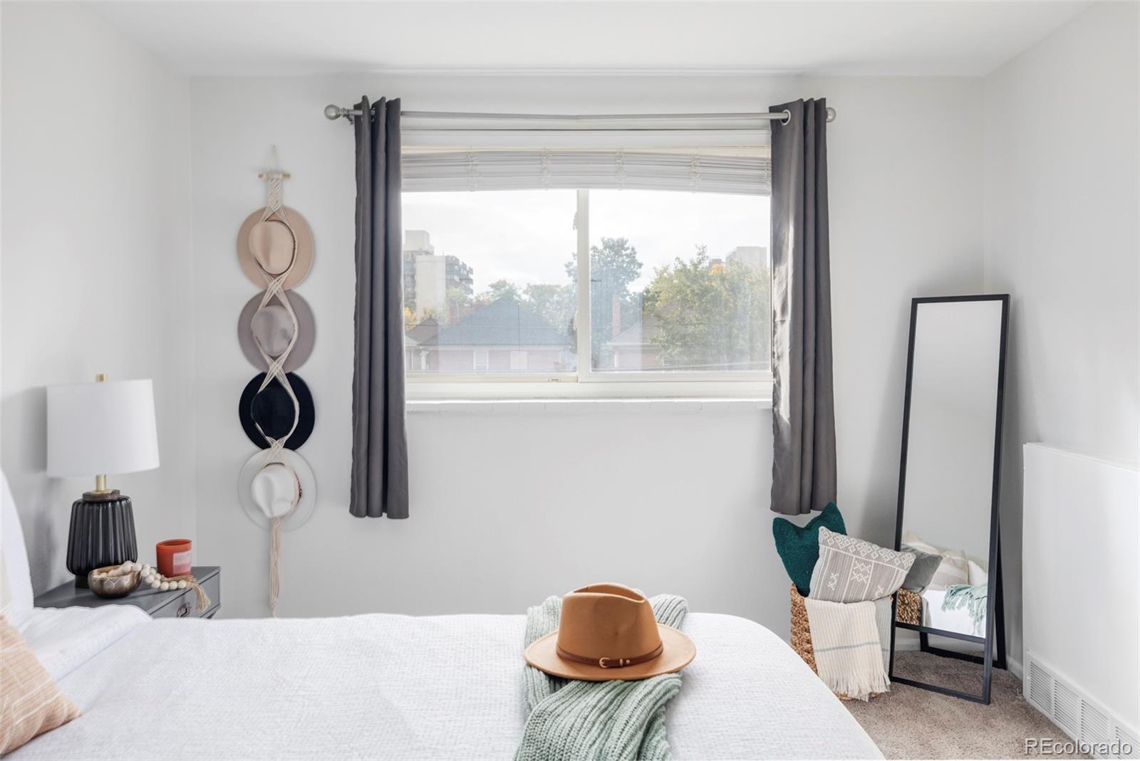 1243 Gaylord Street Unit: 304