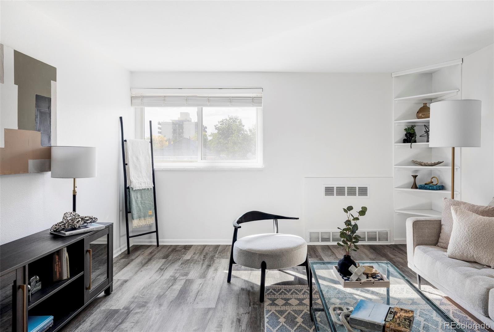 1243 Gaylord Street Unit: 304