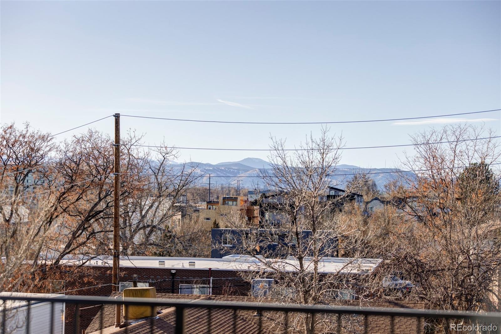 1260 Winona Court