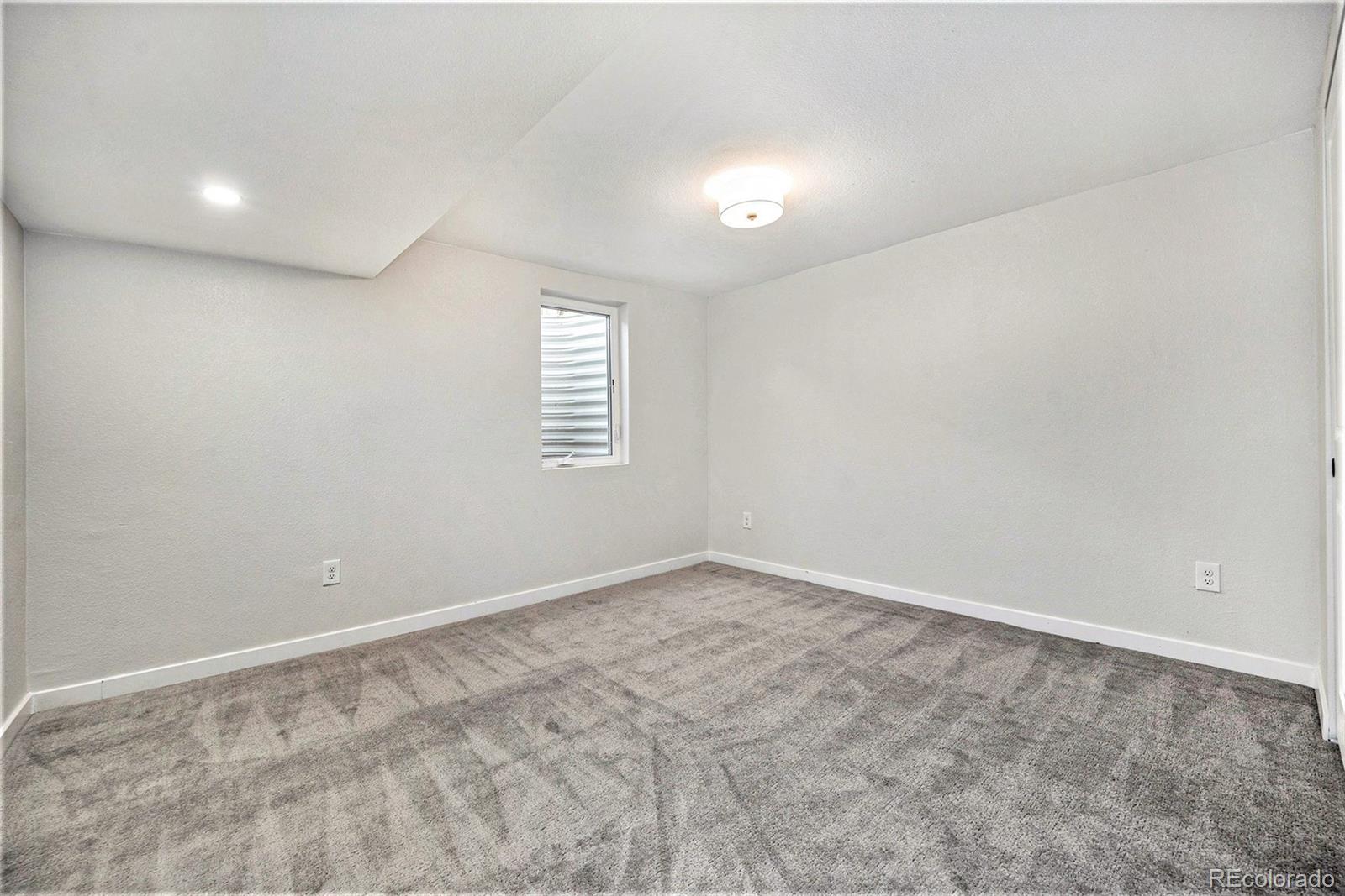 6250 W 76th Avenue