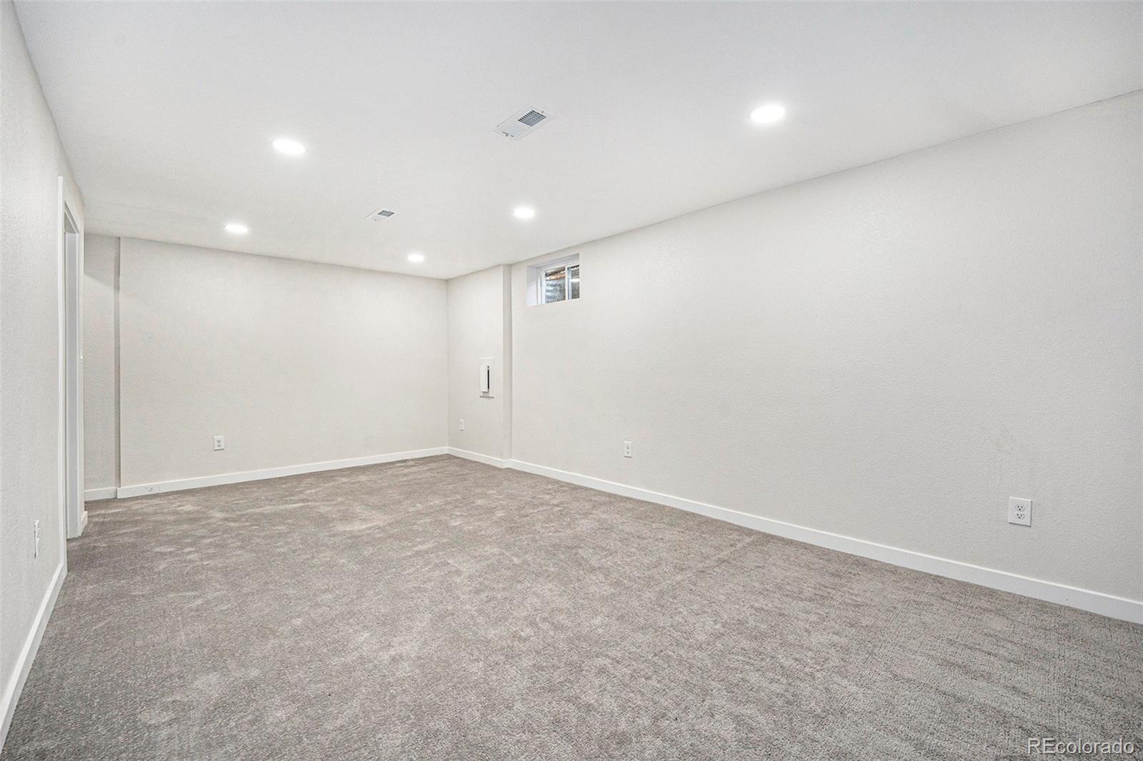 6250 W 76th Avenue