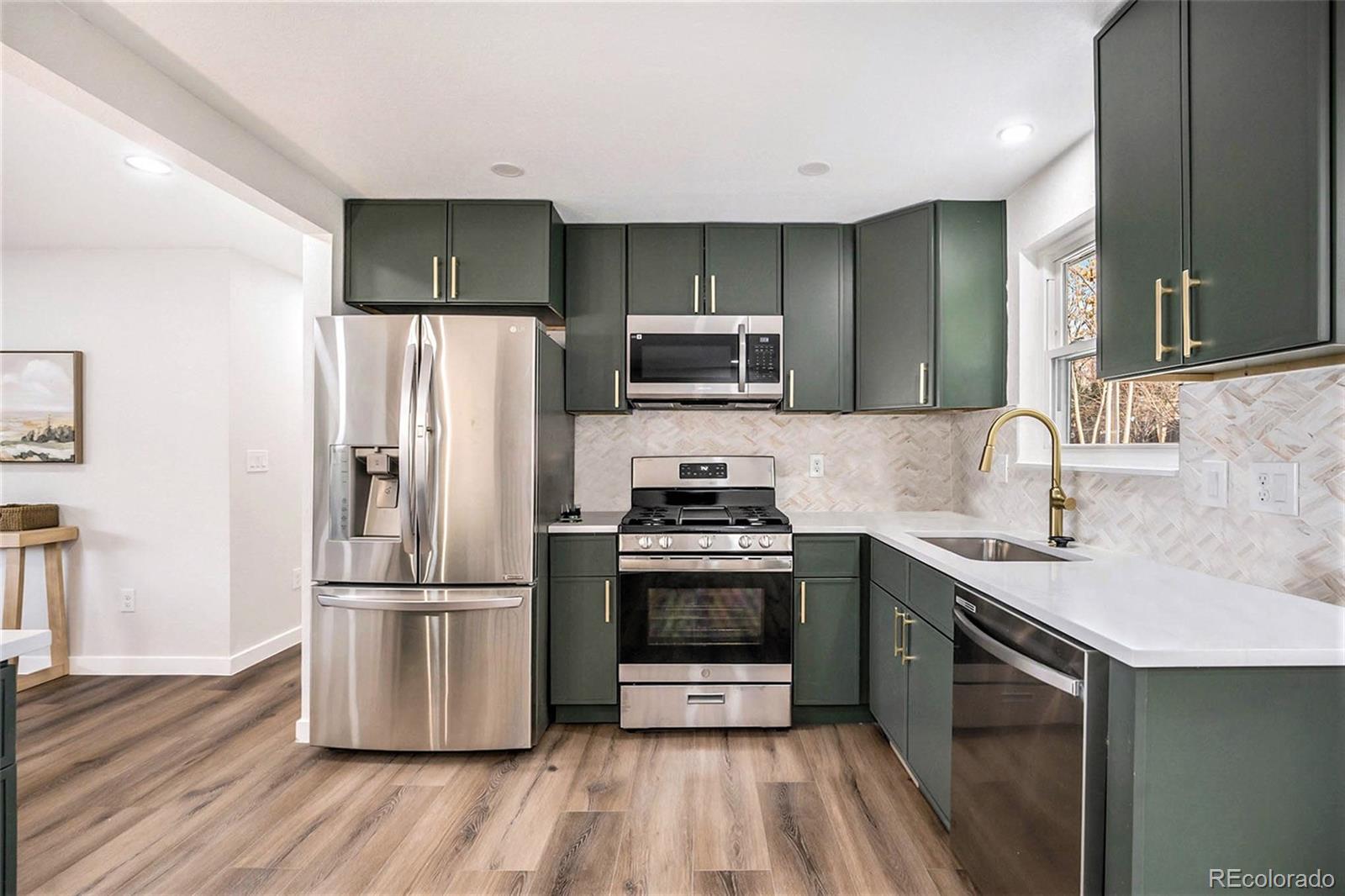 6250 W 76th Avenue