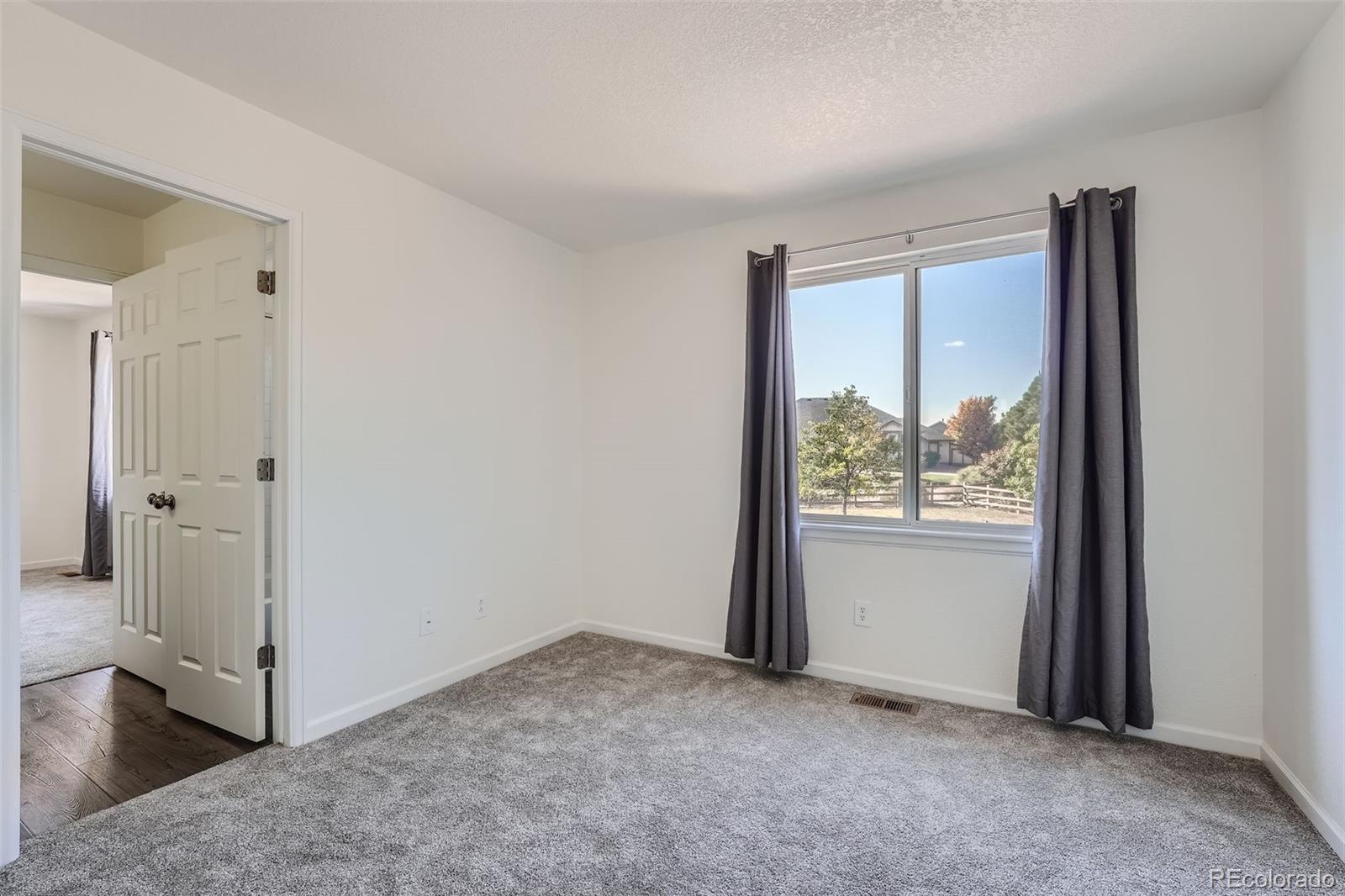 5320 Duchesne Court