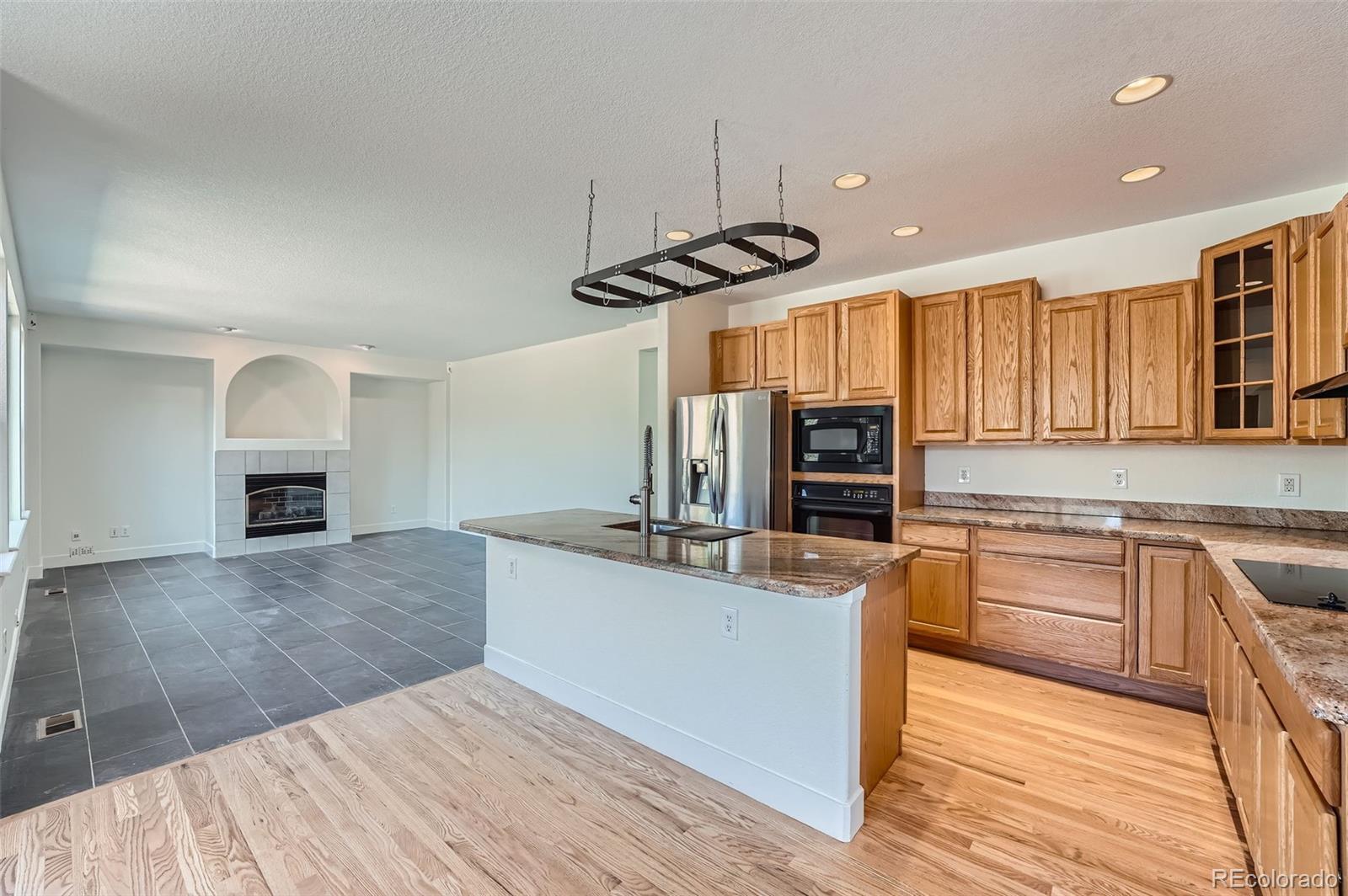 5320 Duchesne Court