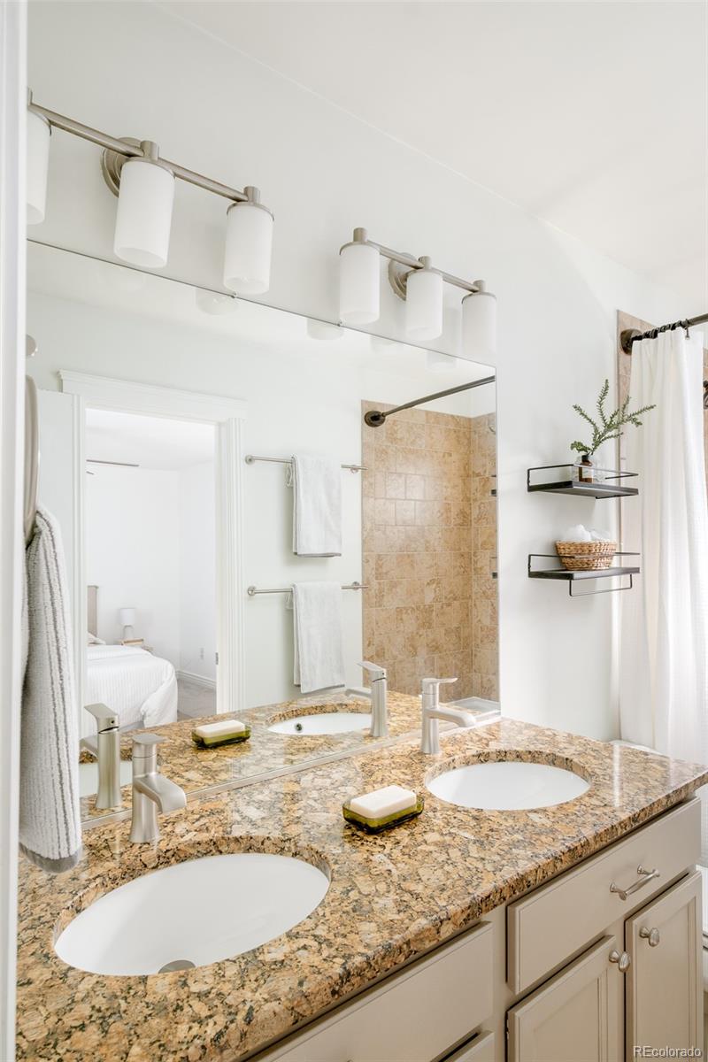 6021 Yarrow Street Unit: B12