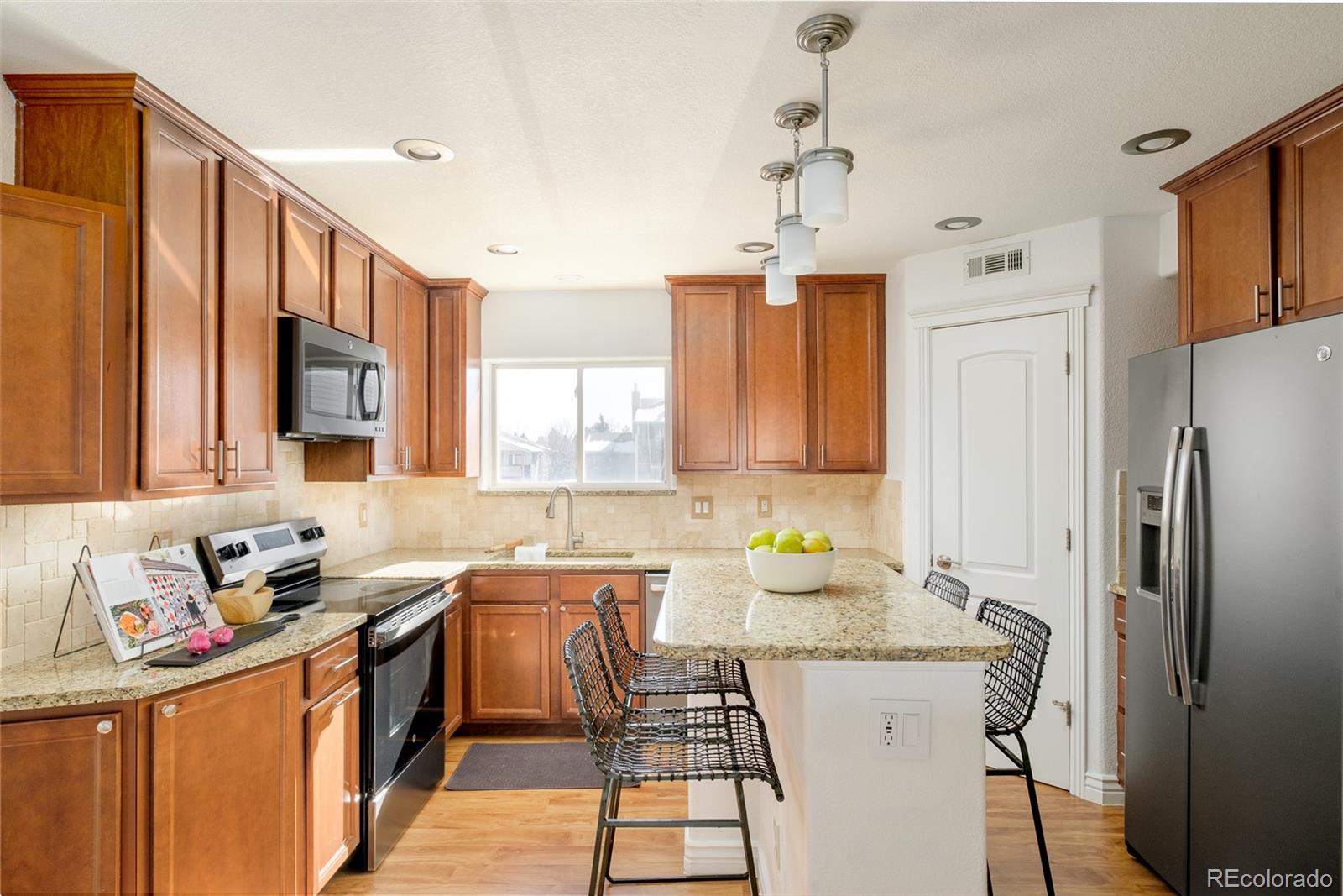 6021 Yarrow Street Unit: B12