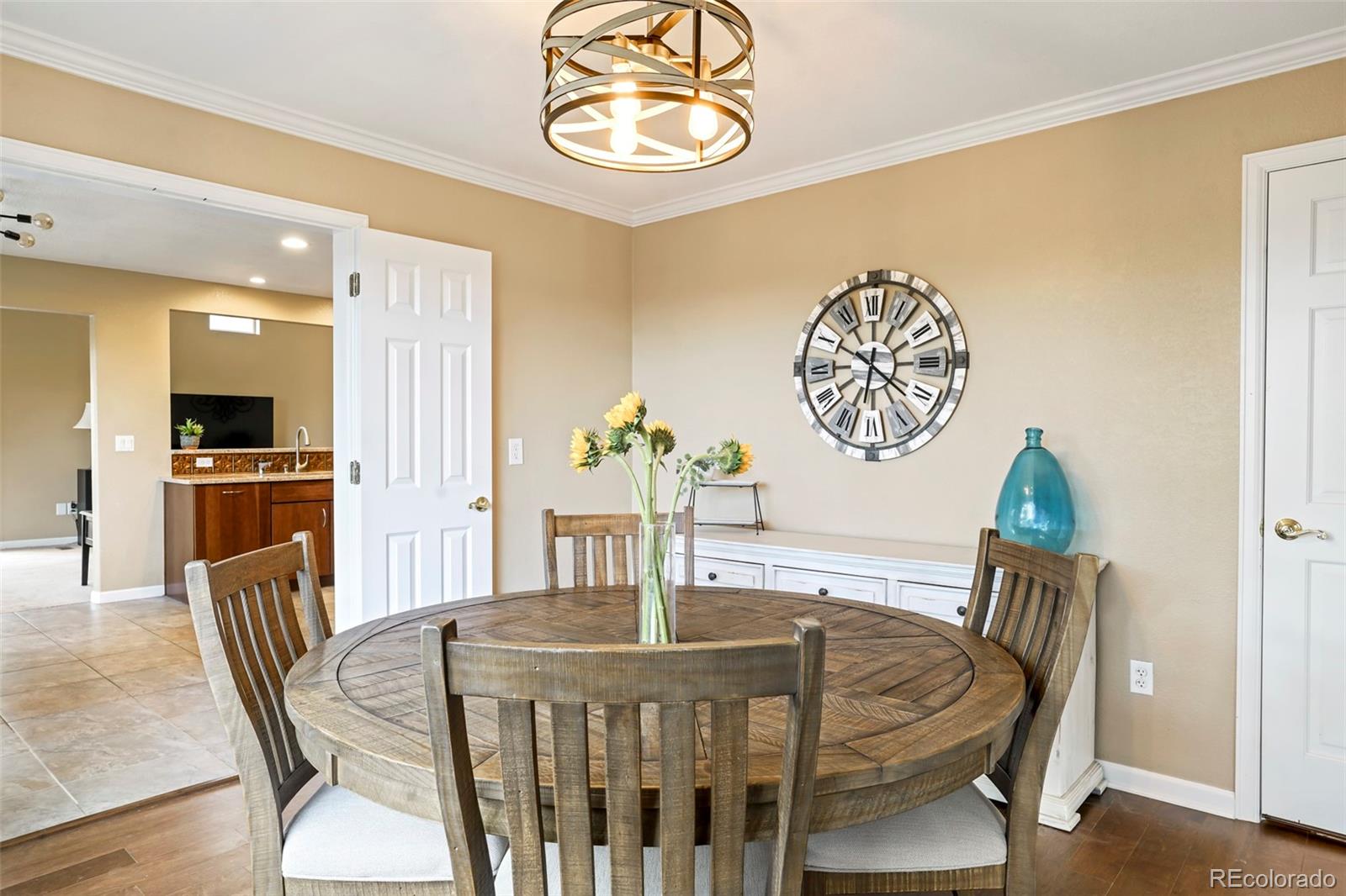 9508 W 70th Place