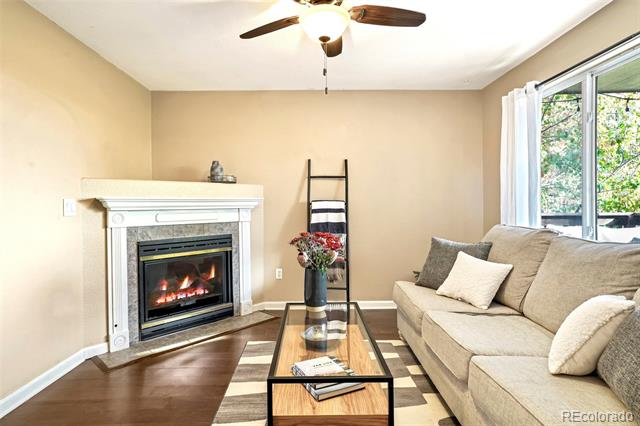 9508 W 70th Place
