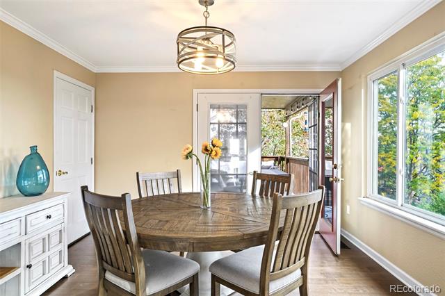 9508 W 70th Place