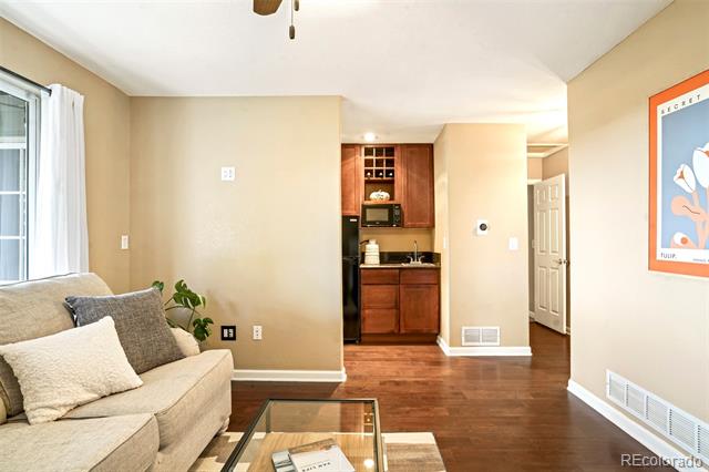 9508 W 70th Place