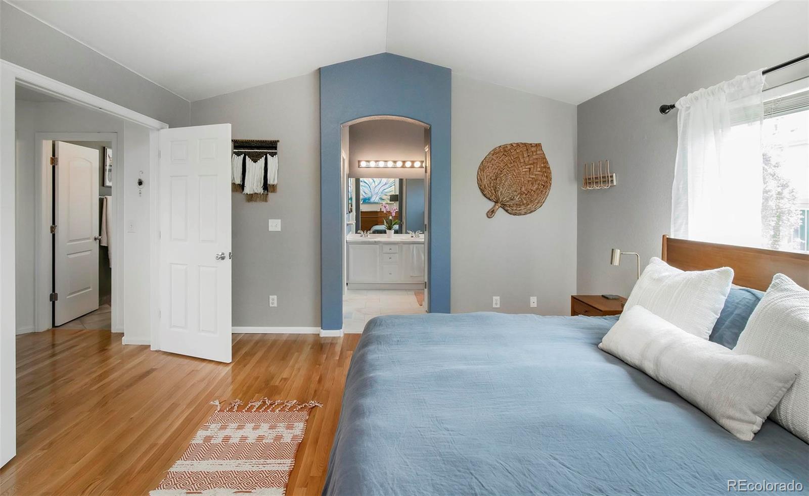 2324 Dogwood Circle