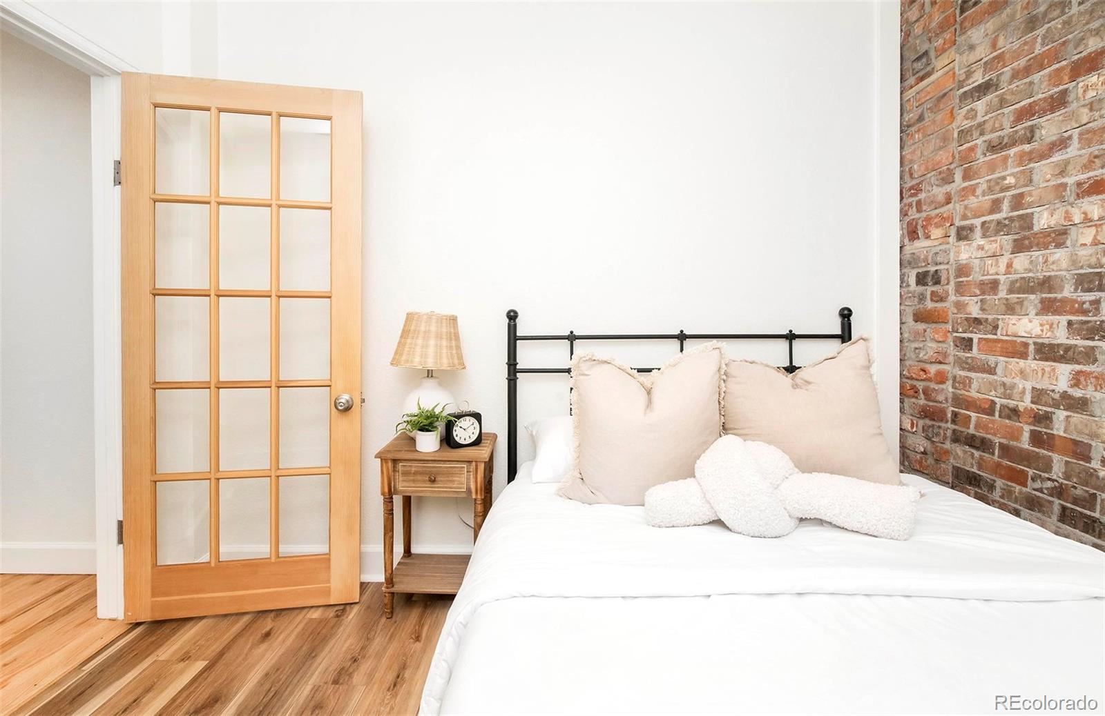 610 N Logan Street Unit: 7