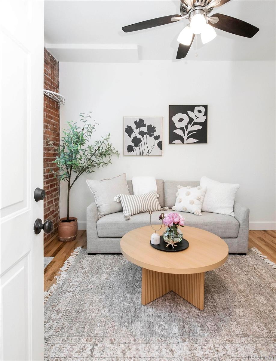 610 N Logan Street Unit: 7