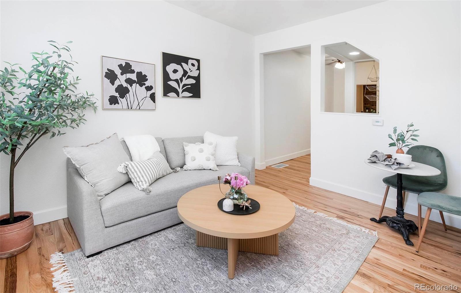 610 N Logan Street Unit: 7