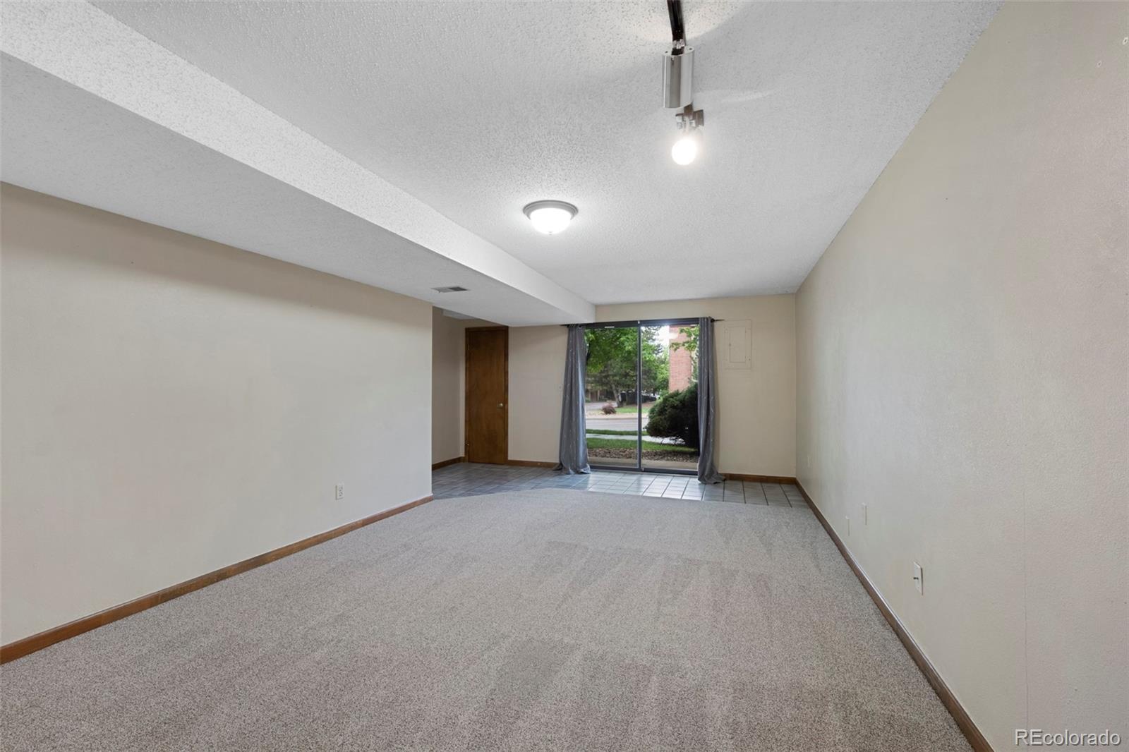 451 Wright Street Unit: 11