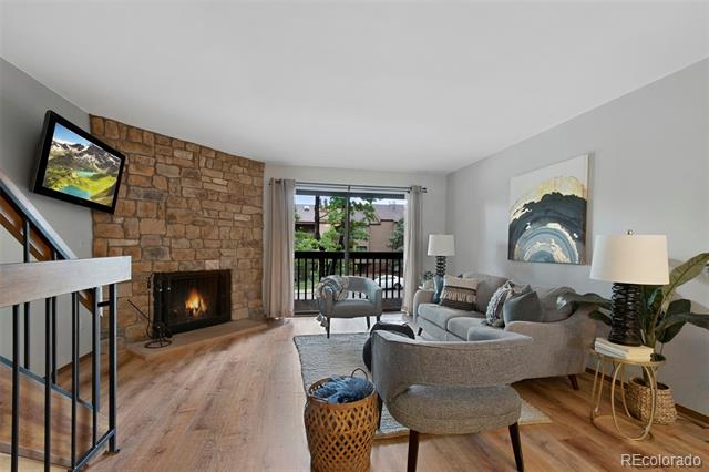 451 Wright Street Unit: 11
