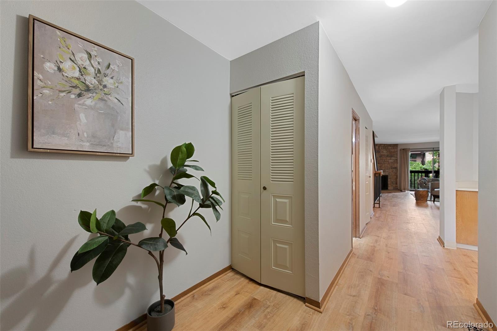 451 Wright Street Unit: 11